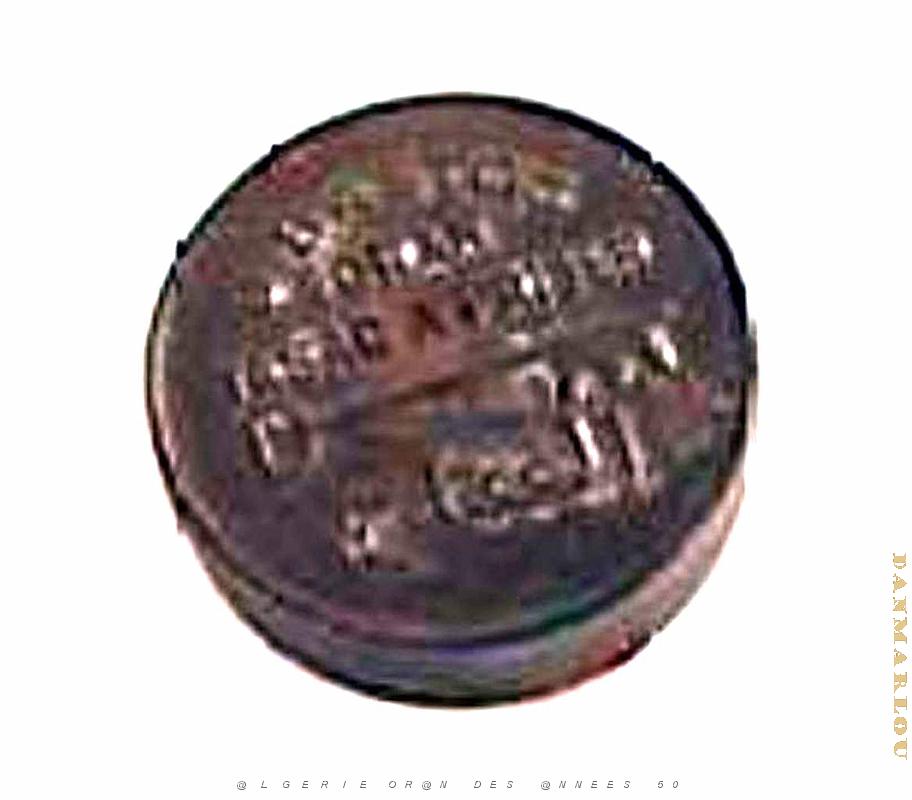 Oran objets Pub 119.jpg